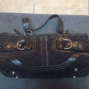 Shoulder bag